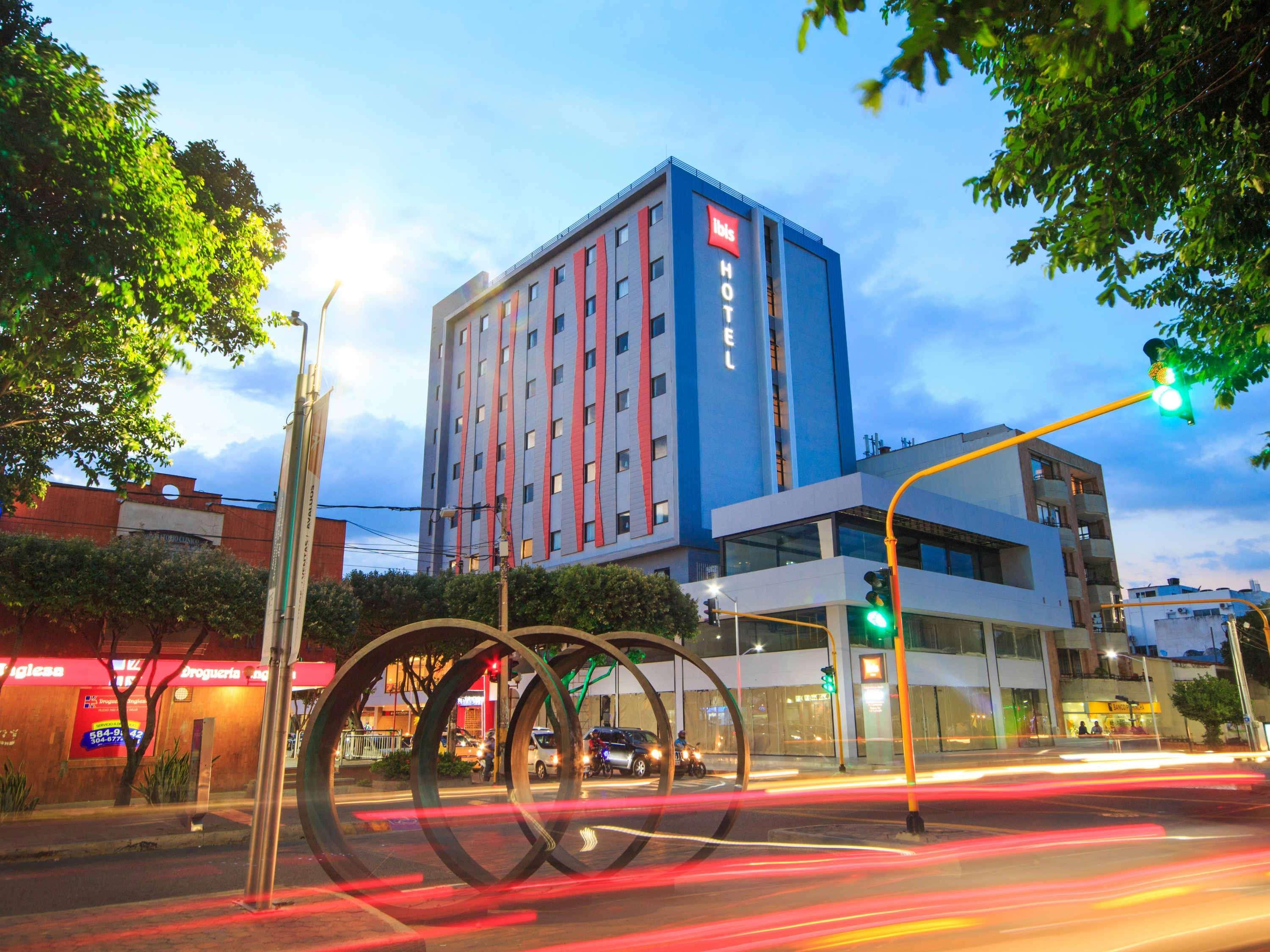 Ibis Cucuta Hotel Exterior photo